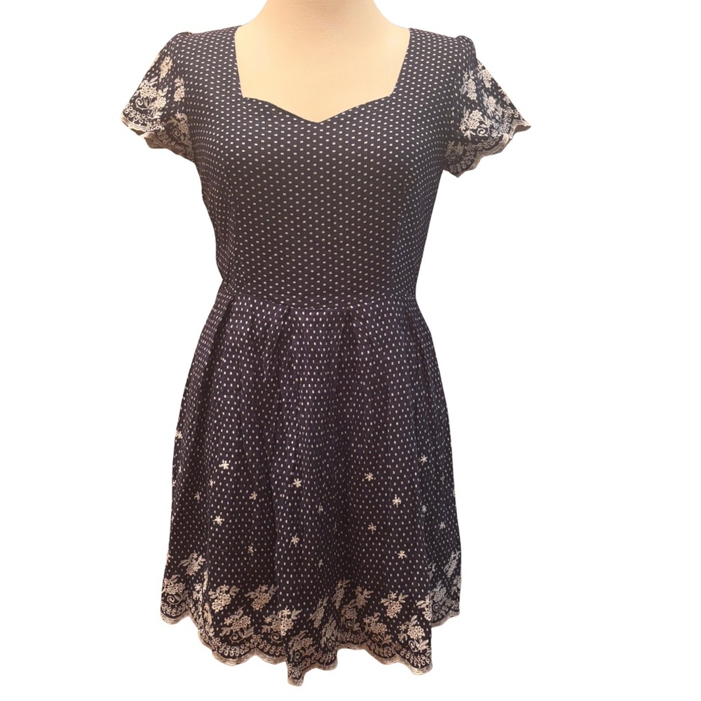 Francesca’s JUN & IVY Navy Blue and White Eyelet Polka Dot Spring Dress Sz Large